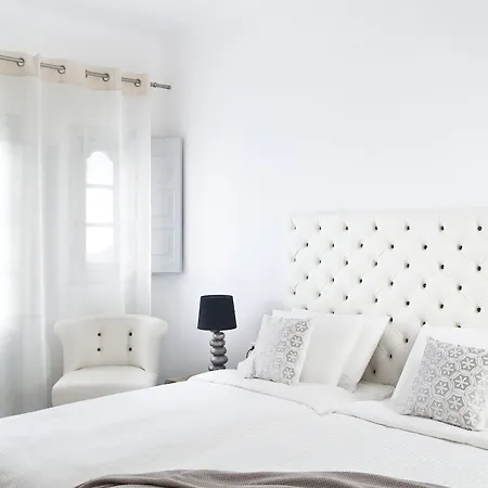 Belvedere Hotel Fira (Santorini)