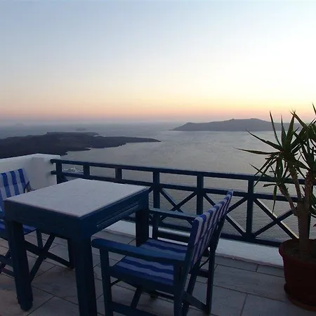 Belvedere 4* Fira (Santorini)