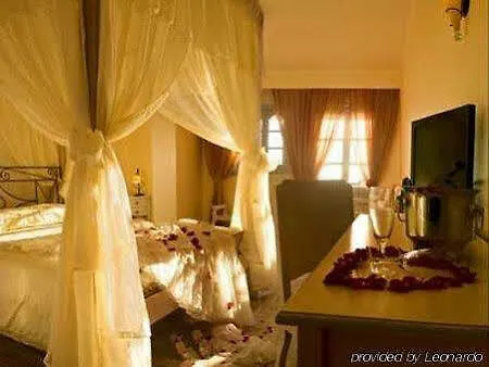 Belvedere Hotel 4*